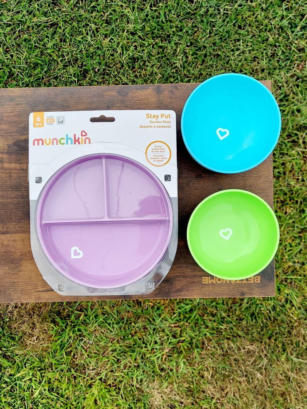 Munchkin Purple Stay Put Suction Plate with Blue and Green Bowls